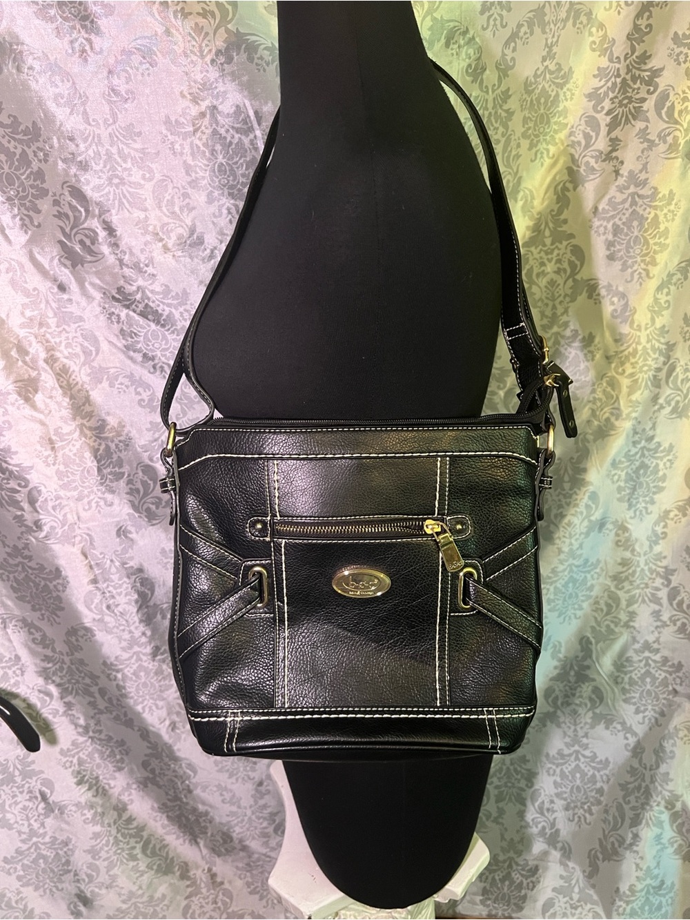 b.o.c Black Pebbled Leather Crossbody with Gold Oval Logo
